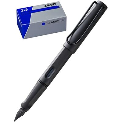 Lamy Set med 1 x safari reservoarpenna 017 i umbra fjäder medium och 1 x T10 set med 3 bläckpatroner i original kartong – bläckfärg blå Lamy Set med 1 x safari reservoarpenna 017 i umbra fjäder medium och 1 x T10 set med 3 bläckpatroner i original kartong – bläckfärg blå