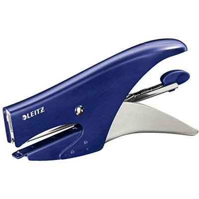 Leitz STYLE Häftapparat med tång – 15 fg – punkt 8 – Titanblå – 55630069 Leitz STYLE Häftapparat med tång – 15 fg – punkt 8 – Titanblå – 55630069
