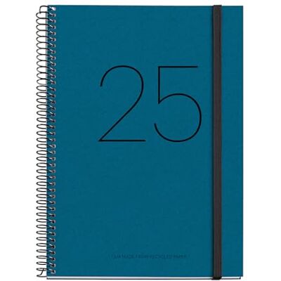 Miquelrius Agenda 2025, årlig dagbok 155 x 213 mm, veckovisningskalender, återvunnet kartongomslag, återvunnet pappomslag, 100 g/m² återvunnet papper, gummiförslutning, spanska, engelska och Miquelrius Agenda 2025, årlig dagbok 155 x 213 mm, veckovisningskalender, återvunnet kartongomslag, återvunnet pappomslag, 100 g/m² återvunnet papper, gummiförslutning, spanska, engelska och