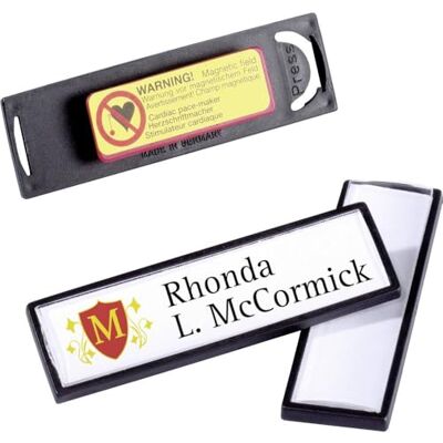 Durable 813201 Namnskylt CLIP CARD med magnet 17x67mm, svart, 25 stycken Durable 813201 Namnskylt CLIP CARD med magnet 17x67mm, svart, 25 stycken
