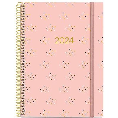 Miquelrius Årlig agenda 2024, Vecka Visa, Plus storlek 155 x 213 mm (liknande A5), Hårt lock, Spiralbindning, Gummiförslutning, Katalanska, Engelska och portugisiska, Minidots med guldstämpling Miquelrius Årlig agenda 2024, Vecka Visa, Plus storlek 155 x 213 mm (liknande A5), Hårt lock, Spiralbindning, Gummiförslutning, Katalanska, Engelska och portugisiska, Minidots med guldstämpling