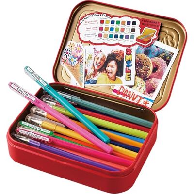 Pentel Mattehop K110V gelpenna med hög täckande bläck i matt finish, 1,0 mm (metalllåda med 21 stycken innehåll – färgsorterad) Pentel Mattehop K110V gelpenna med hög täckande bläck i matt finish, 1,0 mm (metalllåda med 21 stycken innehåll – färgsorterad)