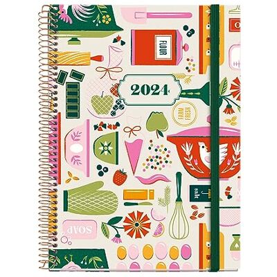 Miquelrius Årlig agenda 2024, Dag sida, Plus storlek 155 x 213 mm (liknande A5), Hårt lock, Spiralbindning, Gummiförslutning, Spanska, Engelska och Portugisiska, Sweet Home Miquelrius Årlig agenda 2024, Dag sida, Plus storlek 155 x 213 mm (liknande A5), Hårt lock, Spiralbindning, Gummiförslutning, Spanska, Engelska och Portugisiska, Sweet Home