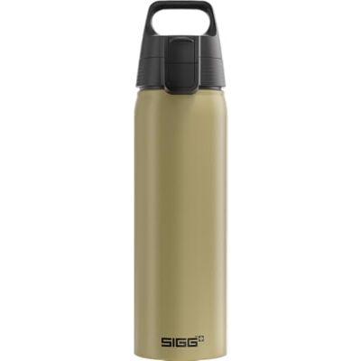 Sigg – Alu vattenflaska – WMB ONE Caramel Sand – Climate Partner – lämplig för kolsyrade drycker – läckagesäker – fjäderlätt – BPA-fri – utomhus – gul – 0,75 l Sigg – Alu vattenflaska – WMB ONE Caramel Sand – Climate Partner – lämplig för kolsyrade drycker – läckagesäker – fjäderlätt – BPA-fri – utomhus – gul – 0,75 l