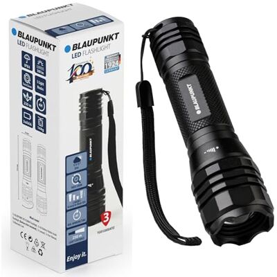 Blaupunkt ficklampa LED ljus 300 lumen, 5 lägen, justerbart fokus, IPX4 vattentålig, aluminiumlegering, långvarig, 4 timmars drifttid, halkfritt grepp – present camping vandring utomhus nödsituation Blaupunkt ficklampa LED ljus 300 lumen, 5 lägen, justerbart fokus, IPX4 vattentålig, aluminiumlegering, långvarig, 4 timmars drifttid, halkfritt grepp – present camping vandring utomhus nödsituation
