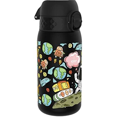 Ion8 Vattenflaska För Barn, 350 ml/12 oz, Läcksäker, Lätt att Öppna, Säkert Lås, Diskmaskinssäker, BPA-fri, Bärhandtag, Enkel att Rengöra, Luktfri, Koldioxidneutral, BPA-fri, Rymdman Ion8 Vattenflaska För Barn, 350 ml/12 oz, Läcksäker, Lätt att Öppna, Säkert Lås, Diskmaskinssäker, BPA-fri, Bärhandtag, Enkel att Rengöra, Luktfri, Koldioxidneutral, BPA-fri, Rymdman