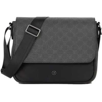 Valentino , NEMESYS (VBS9PK12), BORS. SUP MAT TESSILE, FLAP BAG, NERO (Uomo) Valentino , NEMESYS (VBS9PK12), BORS. SUP MAT TESSILE, FLAP BAG, NERO (Uomo)