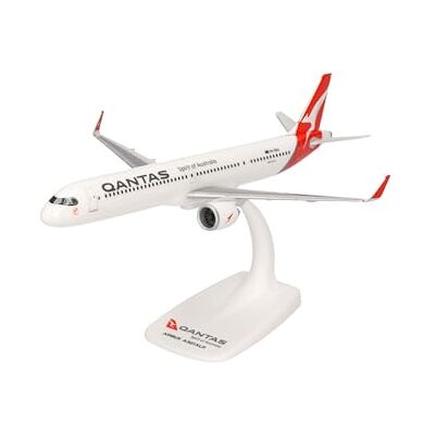 Herpa Snap-Fit flygplansmodell Qantas Airbus A321XLR, miniatyr i skala 1:200, samlarobjekt, modell med ställ, plast Herpa Snap-Fit flygplansmodell Qantas Airbus A321XLR, miniatyr i skala 1:200, samlarobjekt, modell med ställ, plast
