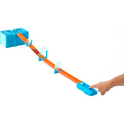 Hot Wheels -banset med en -bil, banbyggarset med istema och 10 bandelar i en modulär och staplingsbar förvaringslåda, HKX40 Hot Wheels -banset med en -bil, banbyggarset med istema och 10 bandelar i en modulär och staplingsbar förvaringslåda, HKX40
