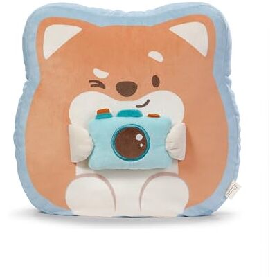 NICI mymochi 62393 Gosedjur i form av hunden Hiro med kamera på 35 x 33 x 12 cm, snyggt mjukisdjur att gosa med eller som tillbehör, fantastisk present för barn och vuxna, brun NICI mymochi 62393 Gosedjur i form av hunden Hiro med kamera på 35 x 33 x 12 cm, snyggt mjukisdjur att gosa med eller som tillbehör, fantastisk present för barn och vuxna, brun