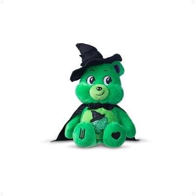 Care Bears Basic Fun x Wicked Plysch 22 cm – Good Luck Bear som Elphaba – Begränsad upplaga teater-crossover plysch Care Bears Basic Fun x Wicked Plysch 22 cm – Good Luck Bear som Elphaba – Begränsad upplaga teater-crossover plysch