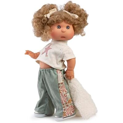 MUÑECAS ANTONIO JUAN S.L. Iris Närbild Mode Docka med Vinylkropp, Lockigt Blont Hår, Modern Outfit, 38 cm MUÑECAS ANTONIO JUAN S.L. Iris Närbild Mode Docka med Vinylkropp, Lockigt Blont Hår, Modern Outfit, 38 cm