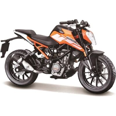 Bburago KTM 250 Duke, Diecast-motorcykel i skala 1:18, detaljerad replika med orange/svart lackering, sportig design, officiell KTM-licens, rekommenderad ålder 3+ år Bburago KTM 250 Duke, Diecast-motorcykel i skala 1:18, detaljerad replika med orange/svart lackering, sportig design, officiell KTM-licens, rekommenderad ålder 3+ år