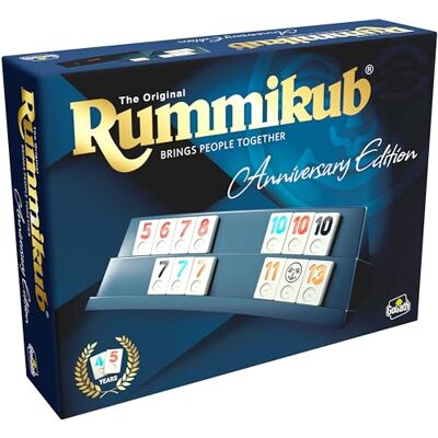 Goliath RUMMIKUB Anniversary Edition 45-årig utgåva Lyxbrädspel för barn och vuxna från 7 år sällskapsspel för 2 till 4 spelare inkluderar 106 stenar 20/40 min Goliath RUMMIKUB Anniversary Edition 45-årig utgåva Lyxbrädspel för barn och vuxna från 7 år sällskapsspel för 2 till 4 spelare inkluderar 106 stenar 20/40 min