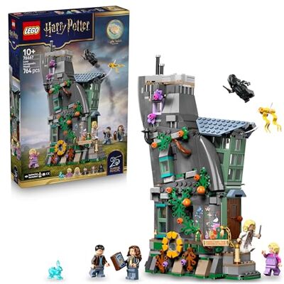 Lego Harry Potter Luna Lovegoods hus – Byggleksak för barn med 5 minifigurer, en ljuskloss och en harpatronus att samla på – Present till flickor, pojkar och fans från 10 år – 76467 Lego Harry Potter Luna Lovegoods hus – Byggleksak för barn med 5 minifigurer, en ljuskloss och en harpatronus att samla på – Present till flickor, pojkar och fans från 10 år – 76467