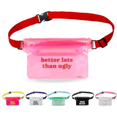 FISURA – Vattentät väska "better late than ugly”. Rosa och röd midjeväska med justerbart bälte. Perfekt för strand och resor. Storlek: 22,5 x 12,5 centimeter. FISURA – Vattentät väska "better late than ugly”. Rosa och röd midjeväska med justerbart bälte. Perfekt för strand och resor. Storlek: 22,5 x 12,5 centimeter.