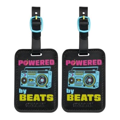 American Tourister Bagagetaggar med Tryck, Set om 2 Stycken Powered By Beats bagageetikett för väskor och väskor, med justerbar rem och inklusive adresskort American Tourister Bagagetaggar med Tryck, Set om 2 Stycken Powered By Beats bagageetikett för väskor och väskor, med justerbar rem och inklusive adresskort