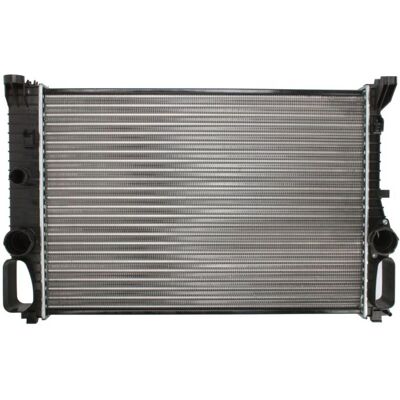 THERMOTEC D7M064TT Radiator - Aluminium kylflänsar THERMOTEC D7M064TT Radiator - Aluminium kylflänsar