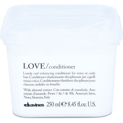 Davines Love Almond Balsam För vågigt hår 250 ml Davines Love Almond Balsam För vågigt hår 250 ml