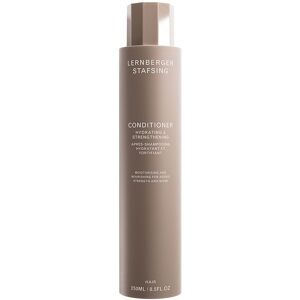 Lernberger Stafsing Conditioner - Fuktighetsgivande & Stärkande 250ml Lernberger Stafsing Conditioner - Fuktighetsgivande & Stärkande 250ml