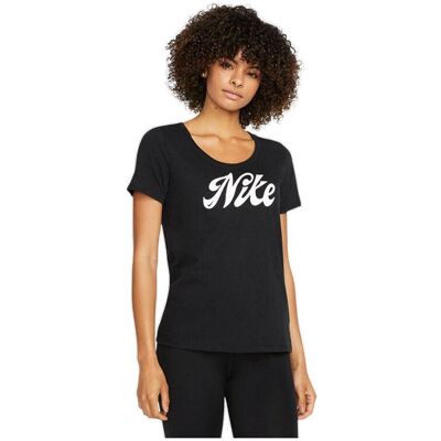 T-shirts med korta ärmar Nike T-shirt DF Tee W FD2986 col rond EU S,EU M,EU XS Dam T-shirts med korta ärmar Nike T-shirt DF Tee W FD2986 col rond EU S,EU M,EU XS Dam