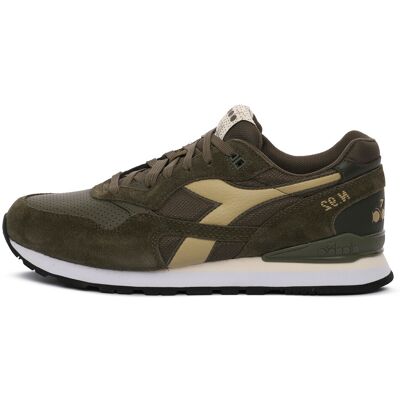 Sneakers Diadora 70432 N92 42,43 Herr Sneakers Diadora 70432 N92 42,43 Herr