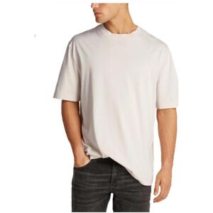 T-shirts med korta ärmar Calvin Klein Jeans J30J327078 PDH EU S,EU L,EU XL Herr T-shirts med korta ärmar Calvin Klein Jeans J30J327078 PDH EU S,EU L,EU XL Herr