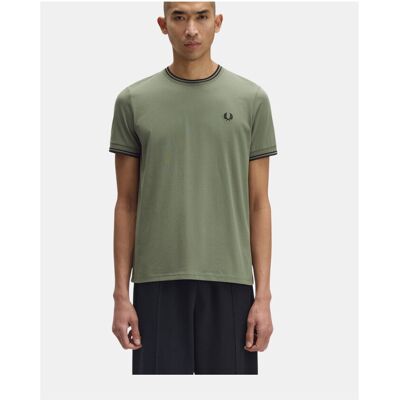 T-shirts med korta ärmar Fred Perry M1588 EU S,EU M,EU L,EU XL Herr T-shirts med korta ärmar Fred Perry M1588 EU S,EU M,EU L,EU XL Herr