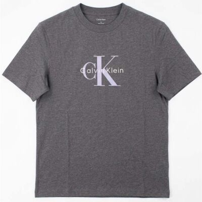 T-shirts med korta ärmar Calvin Klein Jeans Hero Monologo Tee 20s EU S,EU M,EU L,EU XL Herr T-shirts med korta ärmar Calvin Klein Jeans Hero Monologo Tee 20s EU S,EU M,EU L,EU XL Herr