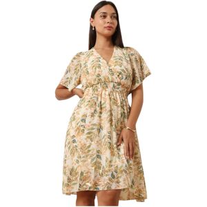 Klänningar La Modeuse 75690_P179167 EU S / M,EU M / L Dam Klänningar La Modeuse 75690_P179167 EU S / M,EU M / L Dam
