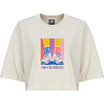 T-shirts med korta ärmar New Balance ATHLETICS GRADIENT SHOES T-SHIRT EU S,EU M,EU L,EU XS Dam T-shirts med korta ärmar New Balance ATHLETICS GRADIENT SHOES T-SHIRT EU S,EU M,EU L,EU XS Dam