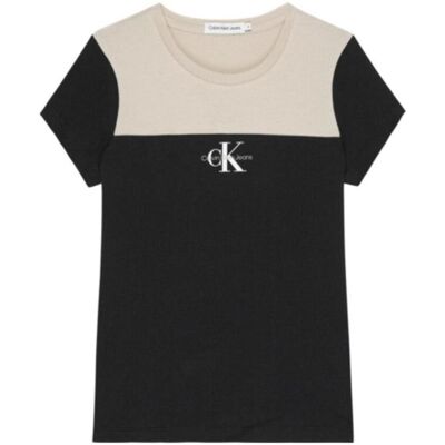 T-shirts med korta ärmar Calvin Klein Jeans IG0IG01786 BEH 12 år Flickor T-shirts med korta ärmar Calvin Klein Jeans IG0IG01786 BEH 12 år Flickor