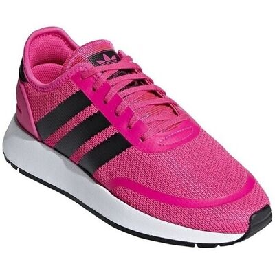 Sneakers adidas N5923 J 36,38,36 2/3,38 2/3,39 1/3 Flickor Sneakers adidas N5923 J 36,38,36 2/3,38 2/3,39 1/3 Flickor