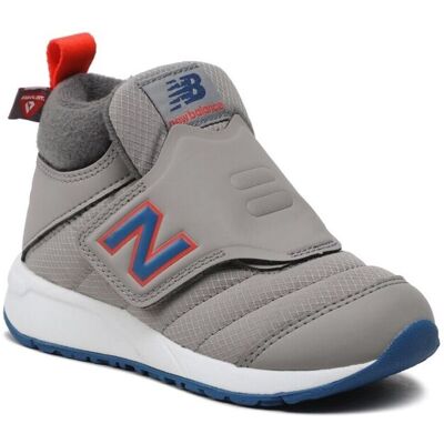 Höga sneakers New Balance PTCOZYGB 33,33 1/2,34 1/2 Flickor Höga sneakers New Balance PTCOZYGB 33,33 1/2,34 1/2 Flickor