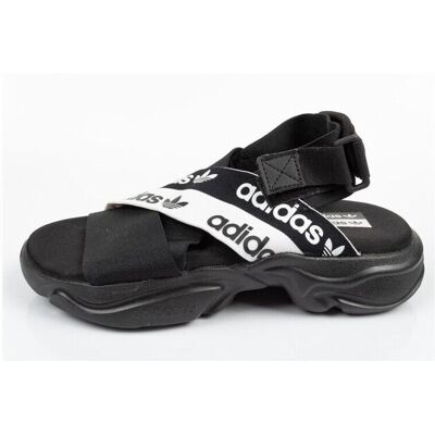 Sandaler med klack adidas Magmur 37 1/3 Sandaler med klack adidas Magmur 37 1/3