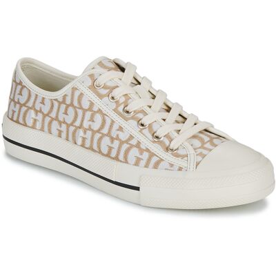 Sneakers Guess CAREY 36,38,39,40,41 Dam Sneakers Guess CAREY 36,38,39,40,41 Dam