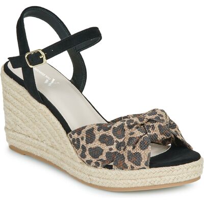 Sandaler med klack Vanessa Wu AUDE 39,40,41 Sandaler med klack Vanessa Wu AUDE 39,40,41