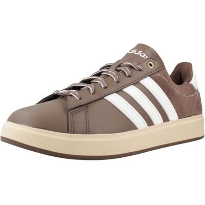 Sneakers adidas Grand Court 2.0 41 1/3,43 1/3 Herr Sneakers adidas Grand Court 2.0 41 1/3,43 1/3 Herr