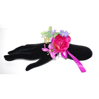 Slipskungen Handledscorsage Pion Rosa Liten Slipskungen Handledscorsage Pion Rosa Liten