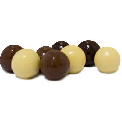 Chokly Hasselnötsmix - 2,2 Kg Chokly Hasselnötsmix - 2,2 Kg