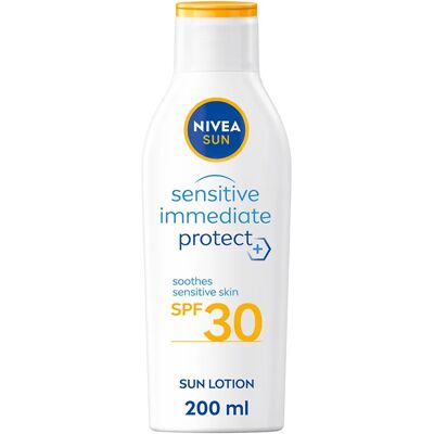 NIVEA SUN Sensitive SPF30 - Solkräm Omedelbar Skydd NIVEA SUN Sensitive SPF30 - Solkräm Omedelbar Skydd