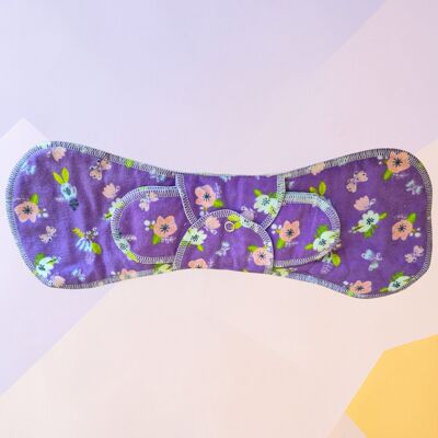 GladRags - återanvändbart binda natt - Lila med blommor GladRags - återanvändbart binda natt - Lila med blommor