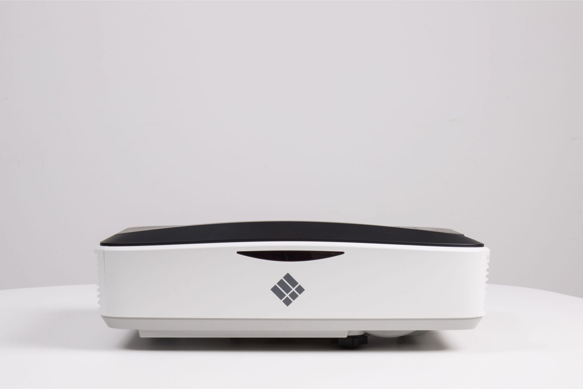 i3 Technologies i3-Technologies i3PROJECTOR 3303Wi inkl. Väggfäste i3 Technologies i3-Technologies i3PROJECTOR 3303Wi inkl. Väggfäste