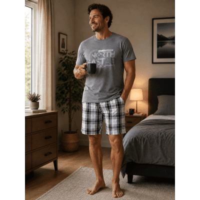 Pyjamas herr t-shirt/grå rutiga shorts (Storlek: XL/54) Pyjamas herr t-shirt/grå rutiga shorts (Storlek: XL/54)