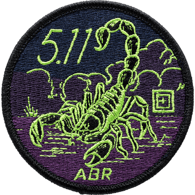 5.11 Tactical Scorpions Sting Patch (Färg: Grape) 5.11 Tactical Scorpions Sting Patch (Färg: Grape)