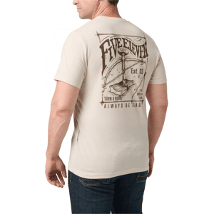 5.11 Tactical Turn and Burn Tee - Sand Dune (Storlek: 2XL) 5.11 Tactical Turn and Burn Tee - Sand Dune (Storlek: 2XL)