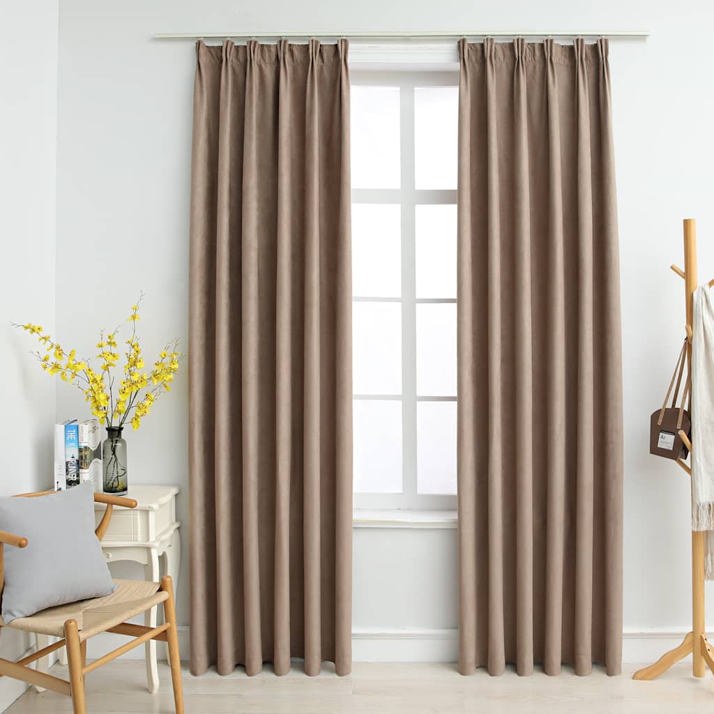vidaXL Mörkläggningsgardiner med krokar 2 st taupe 140x225 cm vidaXL Mörkläggningsgardiner med krokar 2 st taupe 140x225 cm