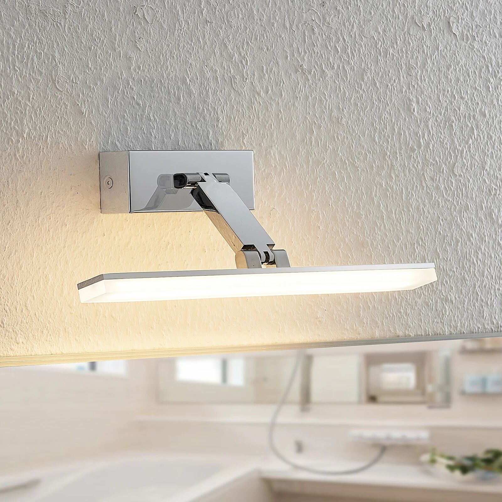 Arcchio Soey LED-spegellampa, IP44, 36,5 cm