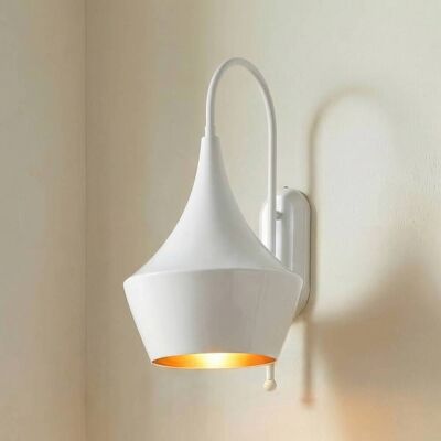 Vägglampa Olaf ROYALTECH, dimbar, Vitt / opal, Vardagsrum / matsal, Metall, Vägglampa, vägglampa inomhus Vägglampa Olaf ROYALTECH, dimbar, Vitt / opal, Vardagsrum / matsal, Metall, Vägglampa, vägglampa inomhus