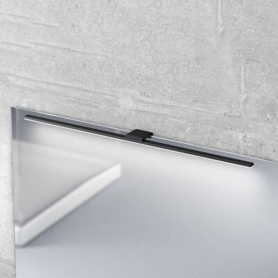 Euluna Triga LED spegelbelysning - IP44 Svart 80cm - 4000K Euluna Triga LED spegelbelysning - IP44 Svart 80cm - 4000K